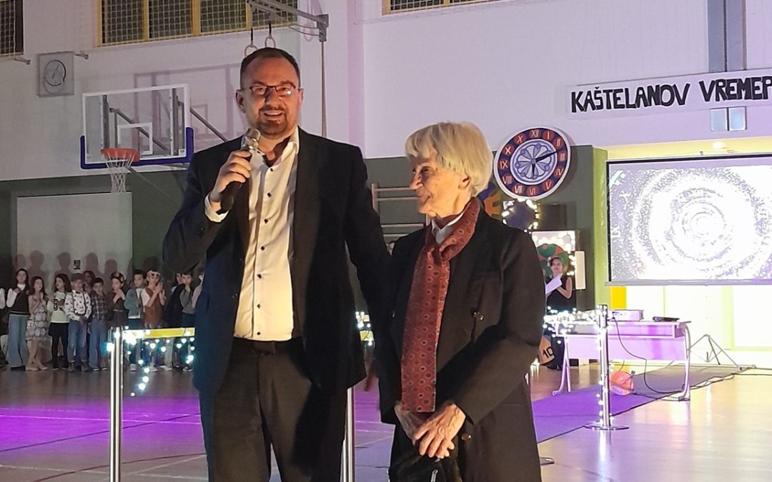 GĐA SREBRENKA ILIĆ DAROVALA &Scaron;KOLI PIANINO