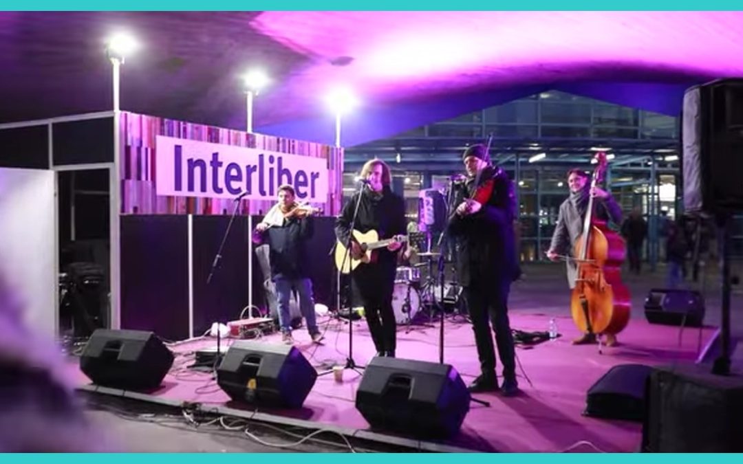 ŽIVE NOTE MEĐU KNJIGAMA I KNJIGOLJUPCIMA