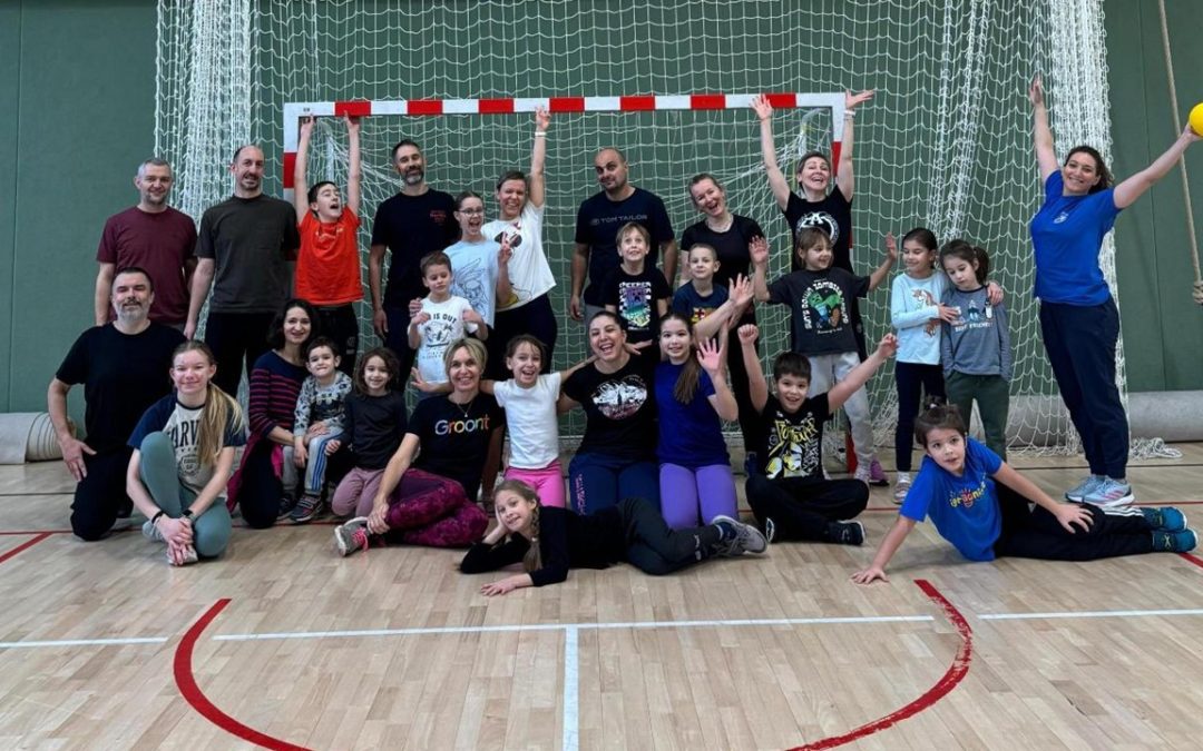 SUDJELUJUĆI U SPORTU, ODRASLI SU NAJBOLJI PRIMJER DJECI