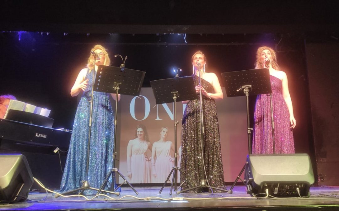 ONE VAM ŽELE SRETAN DAN ŽENA